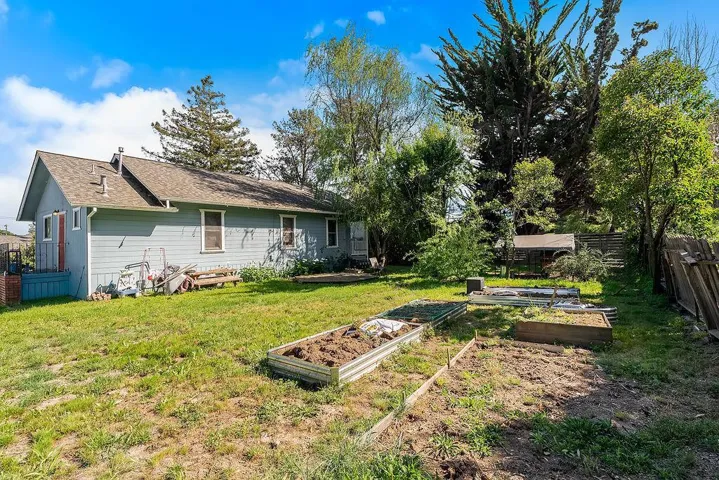 3710 Bodega Avenue, Petaluma, California 94952