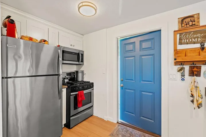 3710 Bodega Avenue, Petaluma, California 94952