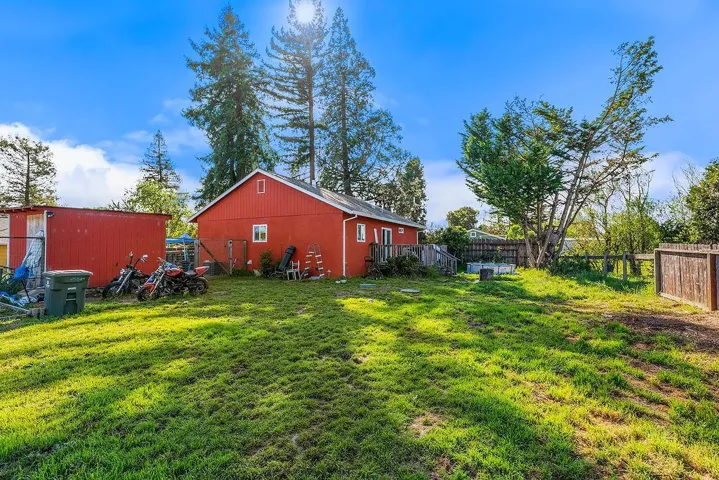 3710 Bodega Avenue, Petaluma, California 94952