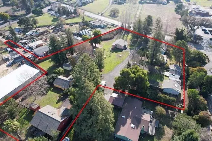 3710 Bodega Avenue, Petaluma, California 94952