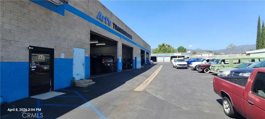 Double Door entry for autos, 2-ped doors for entry also.