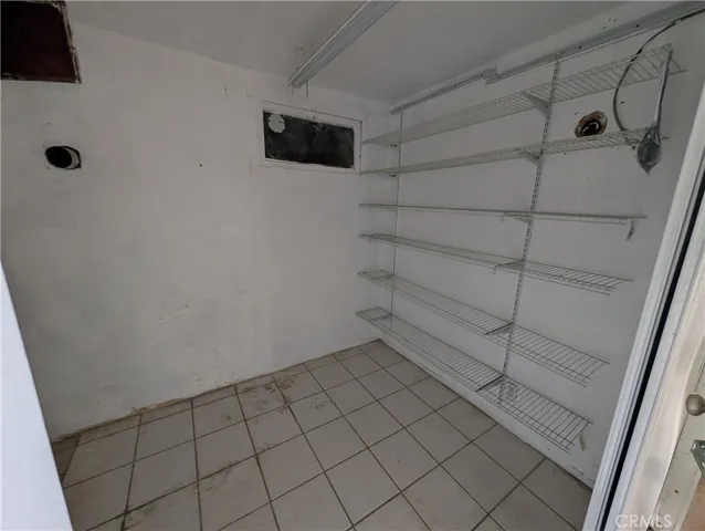 Bottom Unit Laundry/storage