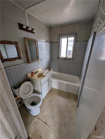 Top unit bath