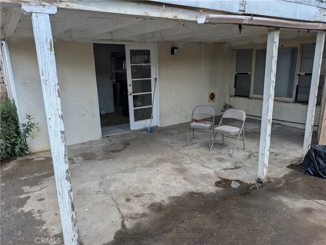 Bottom Unit Entry