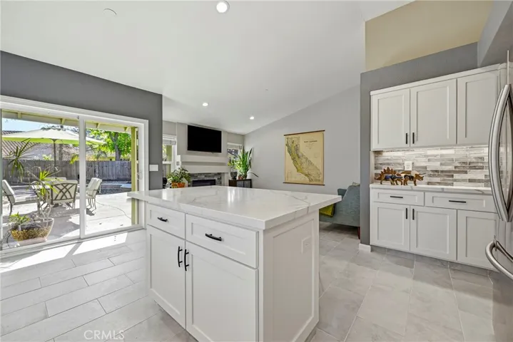 3438 Tres Logos Drive, Merced, California 95348