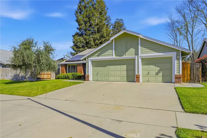 3438 Tres Logos Drive, Merced, California 95348
