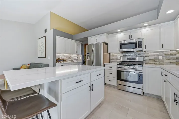3438 Tres Logos Drive, Merced, California 95348