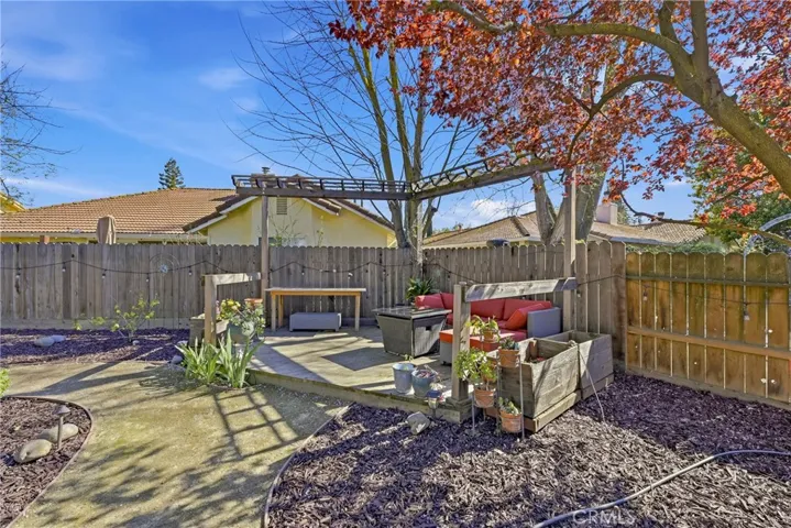 3438 Tres Logos Drive, Merced, California 95348