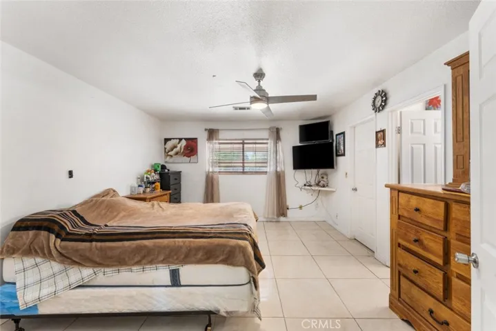 2601 Dixie Street, Rosamond, California 93560