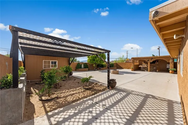 2601 Dixie Street, Rosamond, California 93560