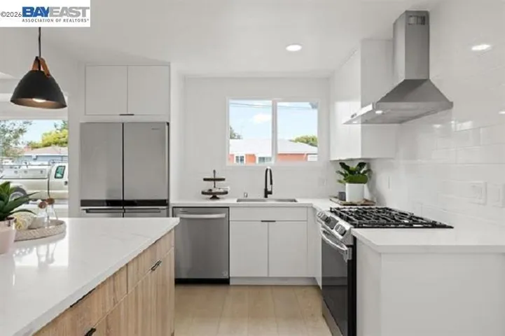 1268 136th Ave, San Leandro, California 94578