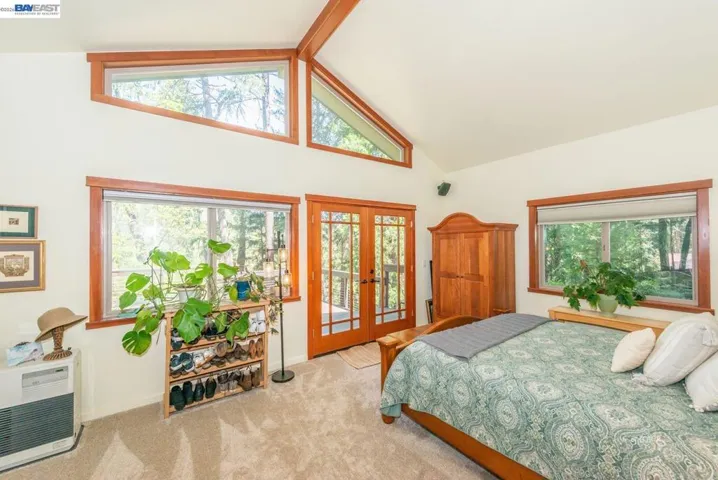 171 Airport Rd, Trinity Center, California 96091