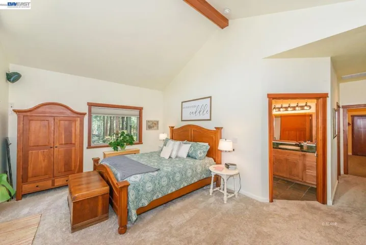 171 Airport Rd, Trinity Center, California 96091