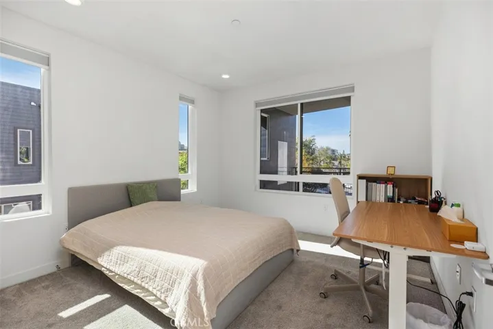 1344 Nolita, Irvine, California 92612