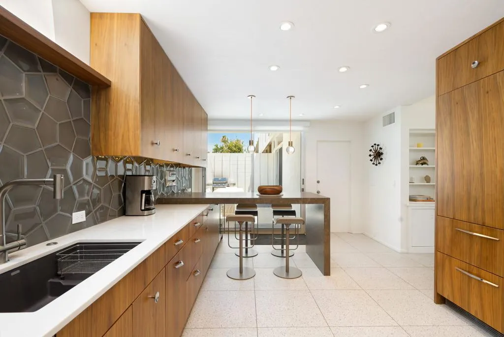 24-web-or-mls-NLElPaseo_2022_024