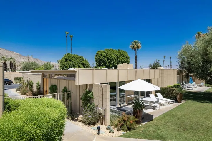 7-web-or-mls-NLElPaseo_2022_007