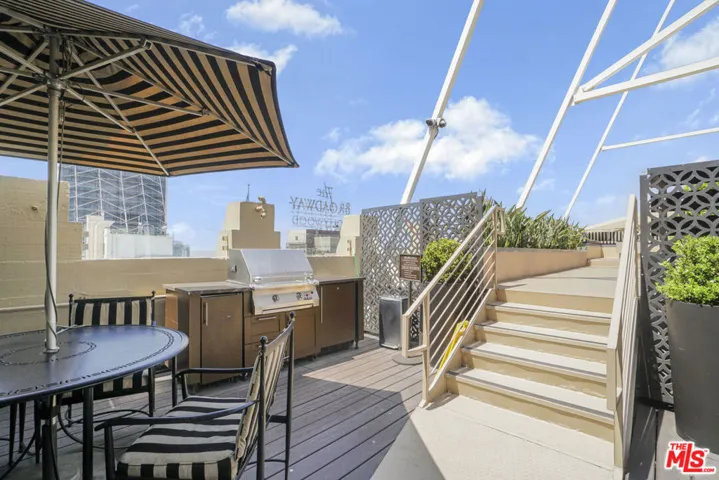6253 Hollywood Boulevard 903, Los Angeles, California 90028