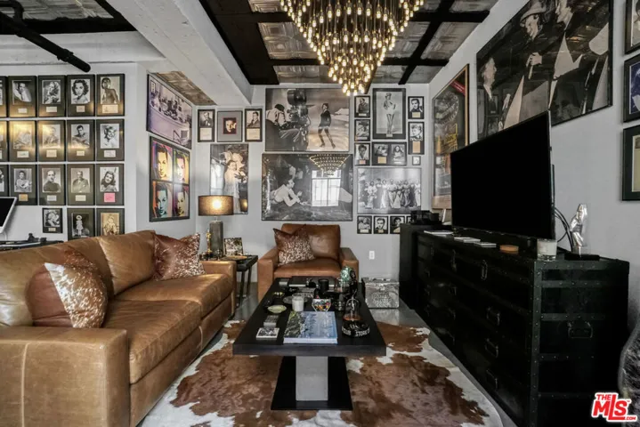 6253 Hollywood Boulevard 903, Los Angeles, California 90028