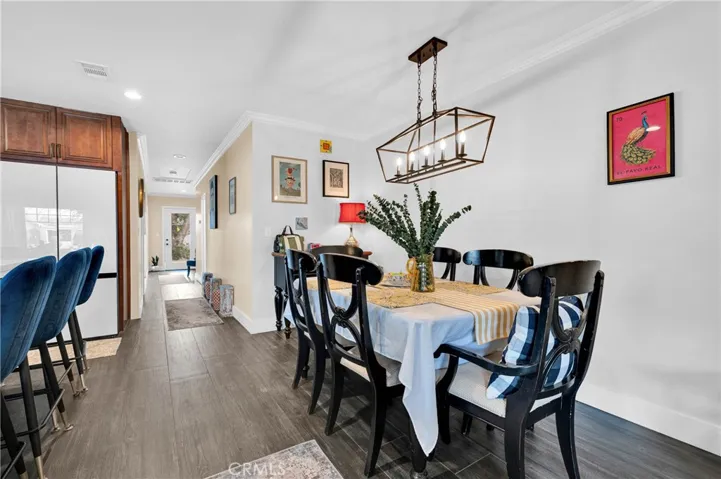228 S El Molino, Alhambra, California 91801