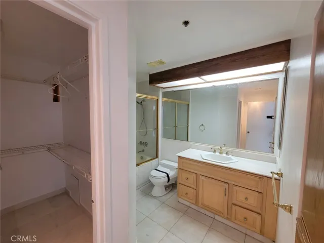 1310 E Ocean 905, Long Beach, California 90802