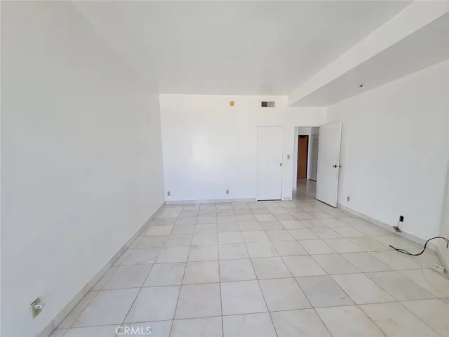 1310 E Ocean 905, Long Beach, California 90802
