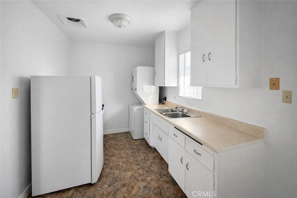 Unit B prior to occupancy