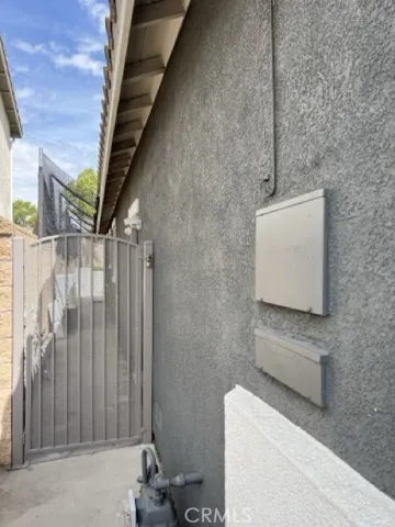 6105 Eaglemont, Fontana, California 92336