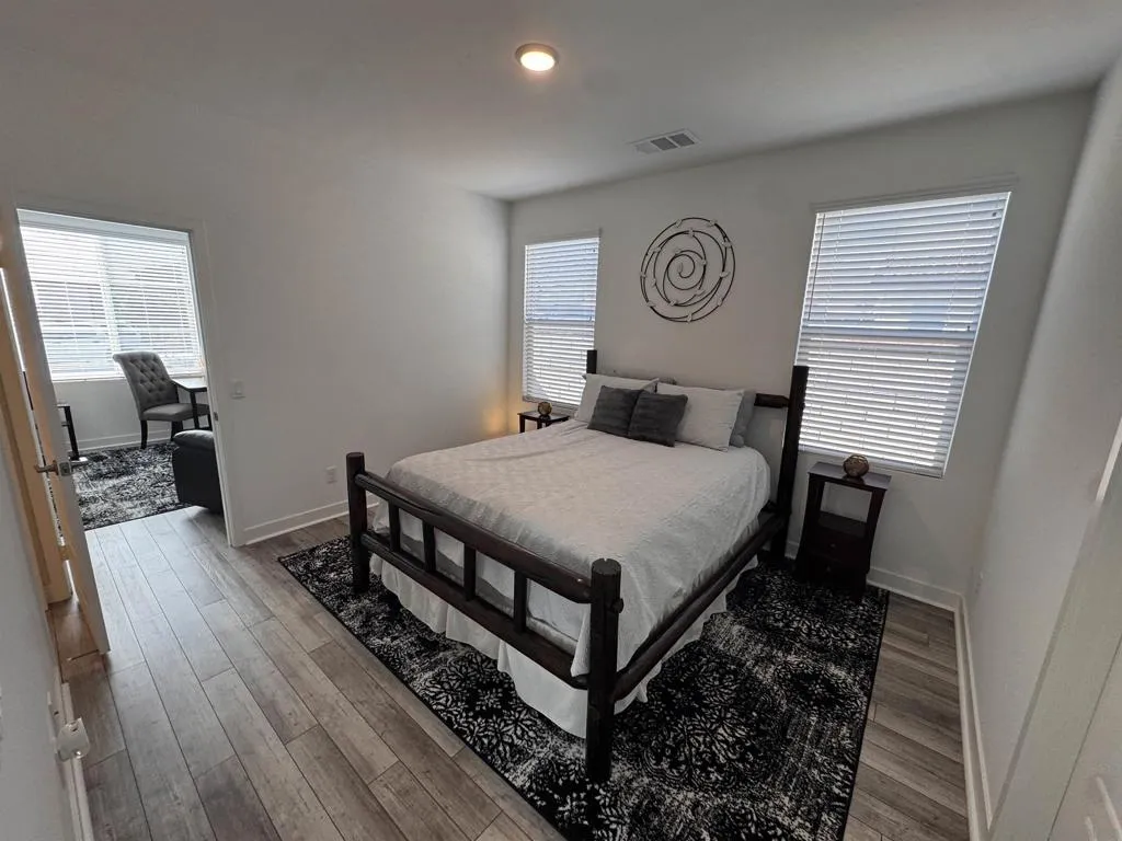 Full Bathroom off bedroom -walkway into ADU great room