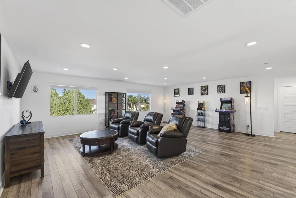 Large Entertainment Loft