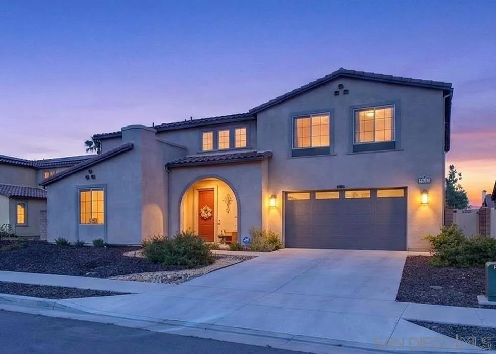 Near 3800 ssqft 5 total bedrooms 3.5 bath. 1 bedroom & 1 bath are in attached ADU with separate entry. Dual kitchen areas, dual laundry areas, 3 car deep tandem garage.