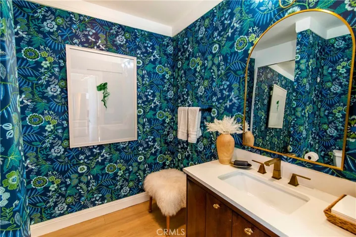 10816 Calvert, North Hollywood, California 91606