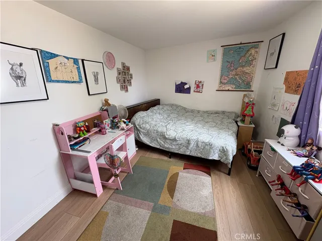 10816 Calvert, North Hollywood, California 91606
