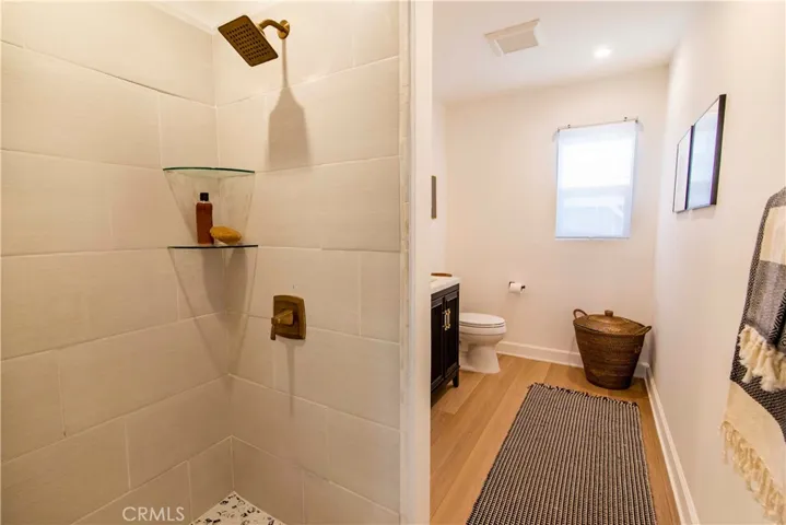 10816 Calvert, North Hollywood, California 91606