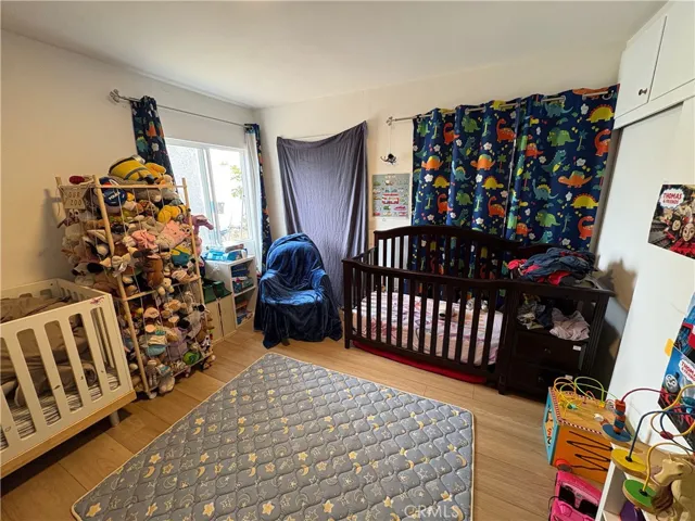 10816 Calvert, North Hollywood, California 91606