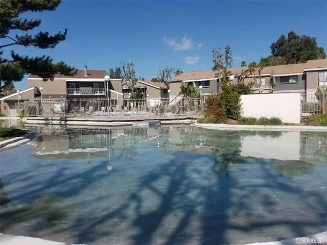 2821 S Fairview, Santa Ana, California 92704
