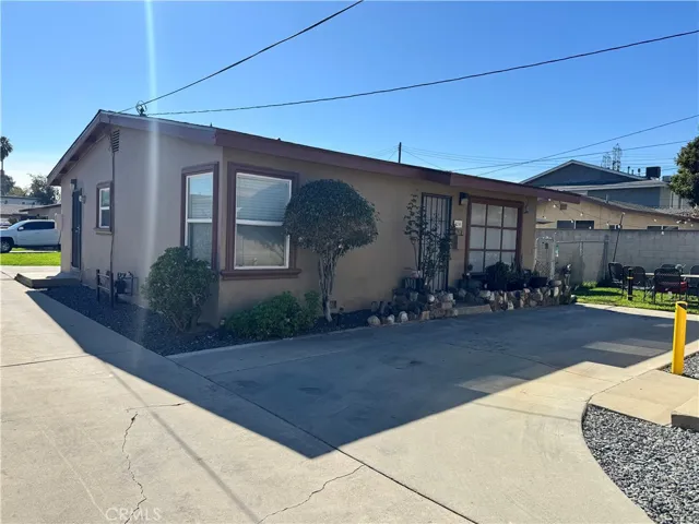 7240 Richfield, Paramount, California 90723