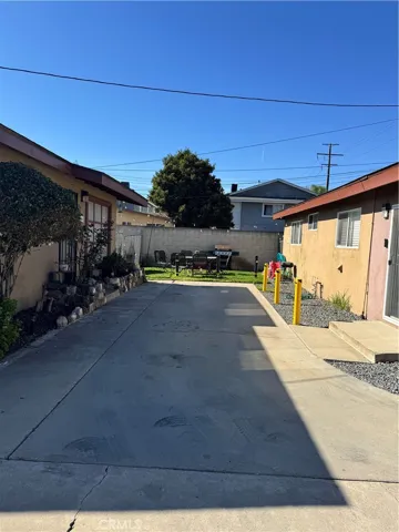 7240 Richfield, Paramount, California 90723