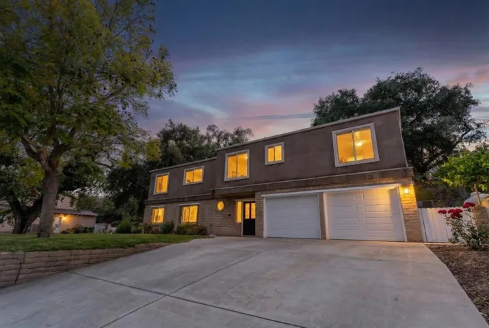 28108 Mountain Meadow Road, Escondido, California 92026