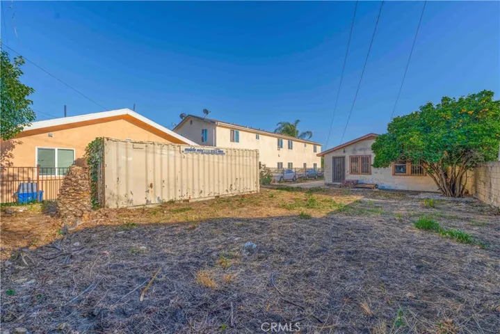 225 E 67th, Los Angeles, California 90003