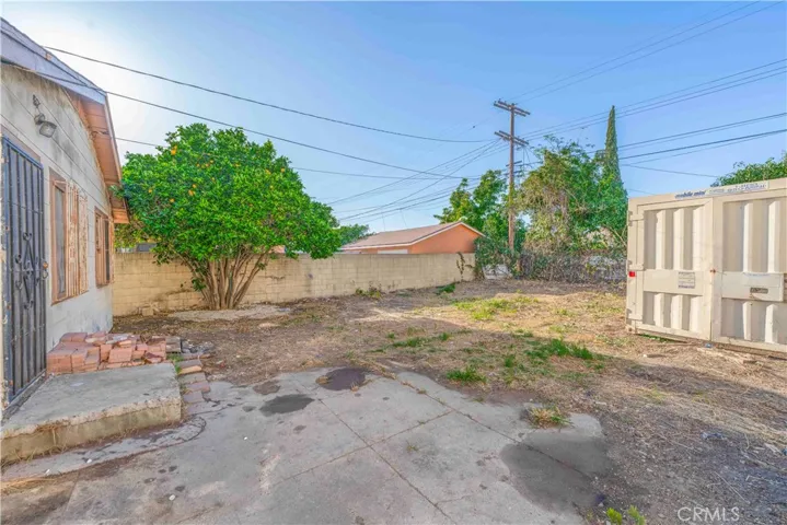 225 E 67th, Los Angeles, California 90003