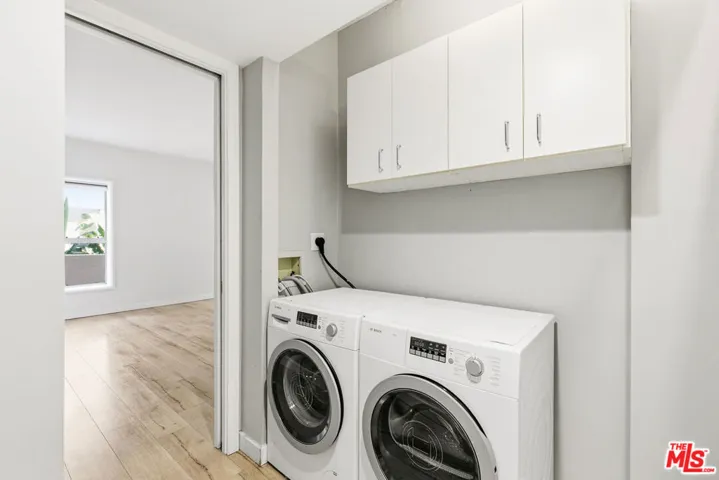 1131 Alta Loma Road 306, West Hollywood, California 90069