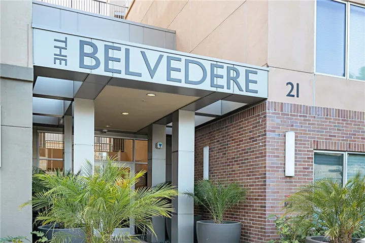 21 Gramercy 202, Irvine, California 92612