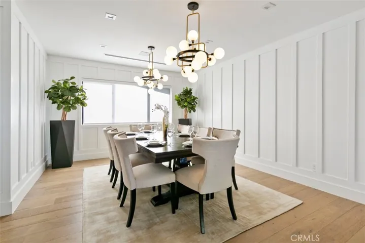 17269 Luverne Place, Encino, California 91316