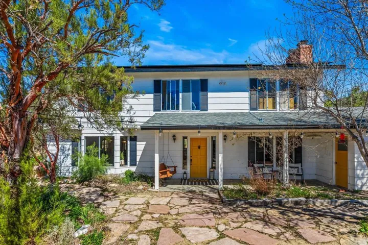 8034 Foothill, Pine Valley, California 91962