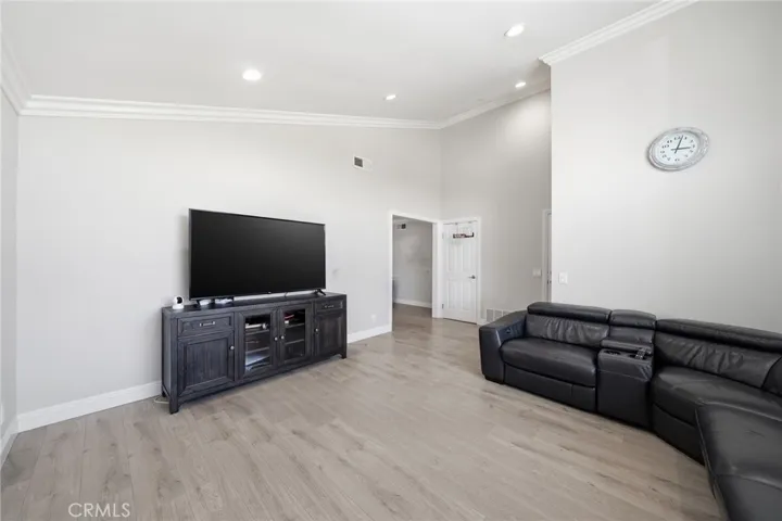 13557 Semora Place, Cerritos, California 90703