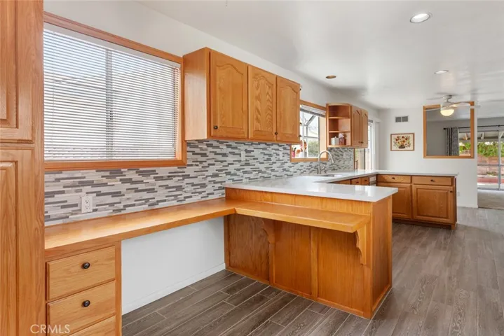 27431 Arriola Avenue, Saugus, California 91350