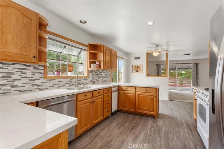 27431 Arriola Avenue, Saugus, California 91350