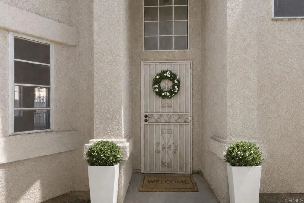 Plants and wreath produced with artificial intelligence