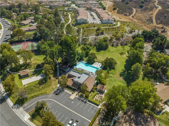 Clubhouse, tennis, pool