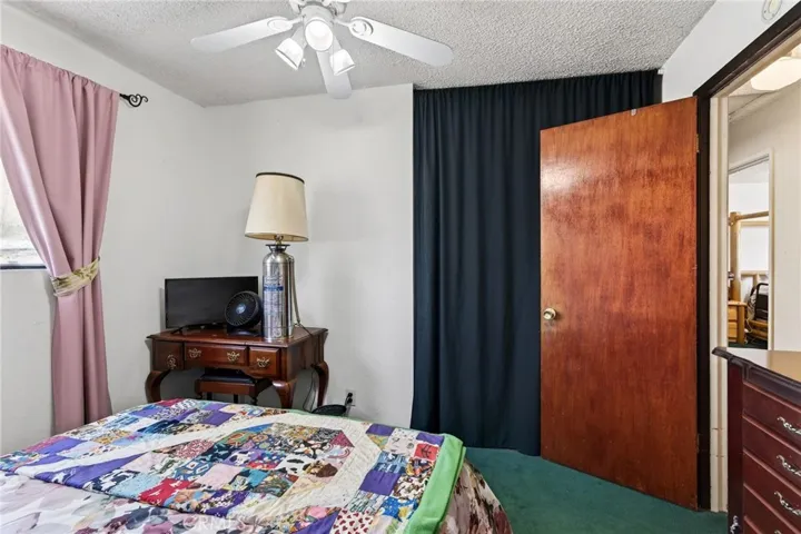 2888 Meadow Creek, Clearlake Oaks, California 95423